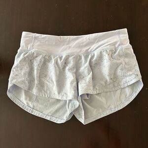 Lululemon low rise 2.5in speed up shorts
